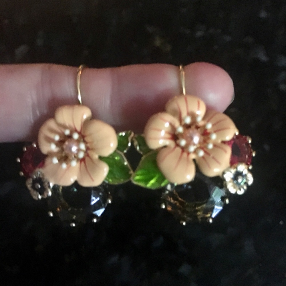 Anthropologie Floreat cluster earrings - Picture 3 of 5